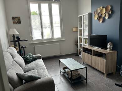 Maison à louer 890 € 6 pièces 2 chambres 102 m² disponible à partir du 01/08/2025 Chauny 02300