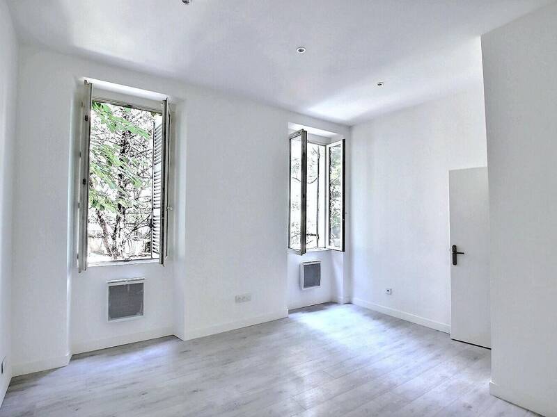 Maison à louer, 78m², MARSEILLE 5E