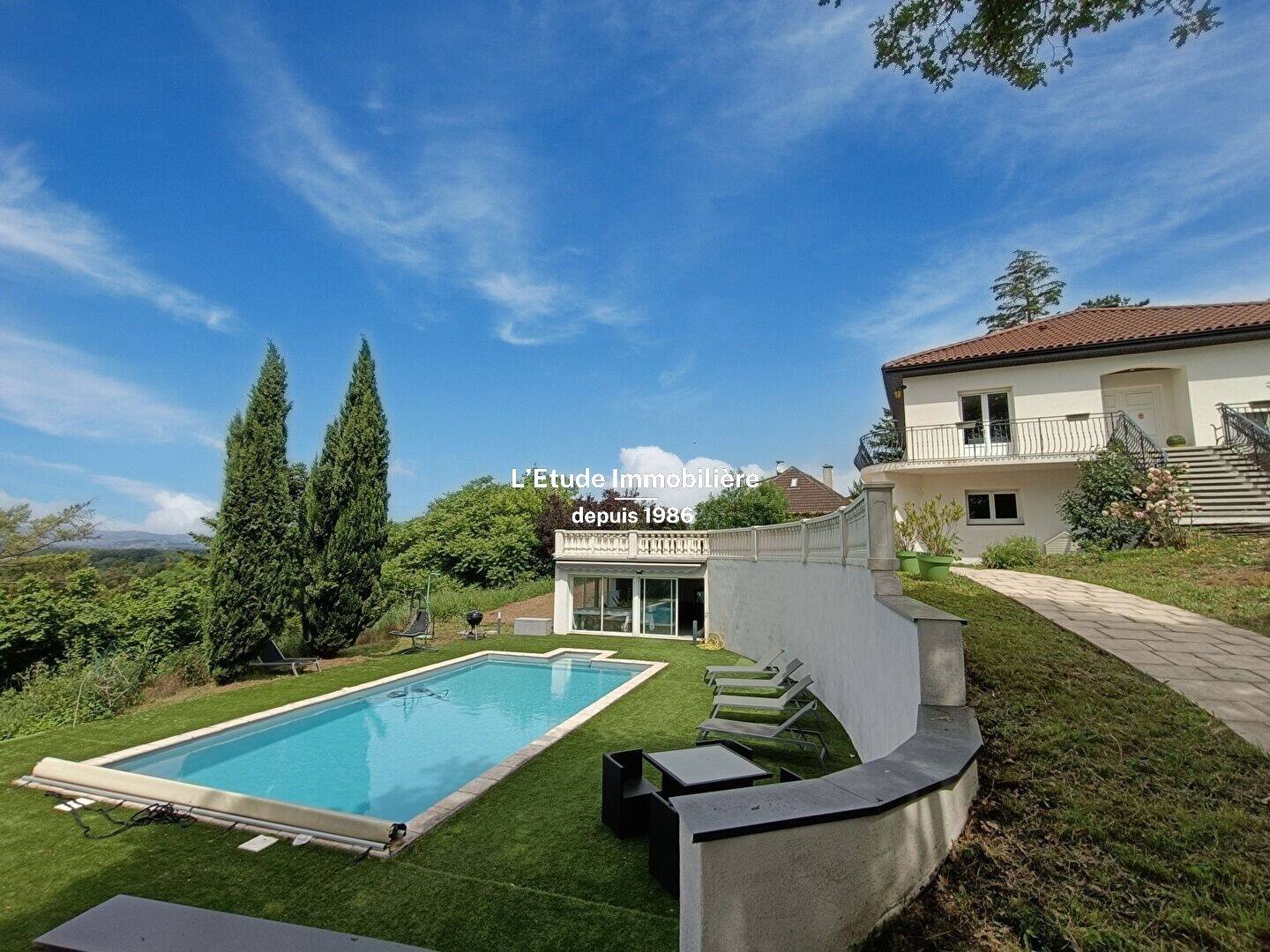 Maison à vendre, 280m², LA TOUR DE SALVAGNY
