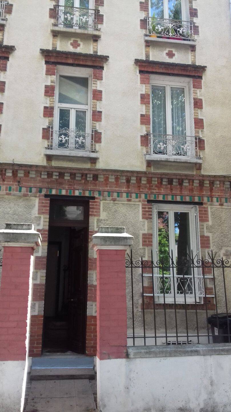 Maison à louer, 13m², IVRY SUR SEINE