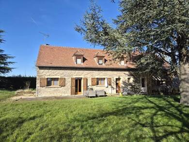 Maison à vendre 230 000 € 7 pièces 3 chambres 210 m² 3 017 m² de terrain Beaune-la-Rolande 45340