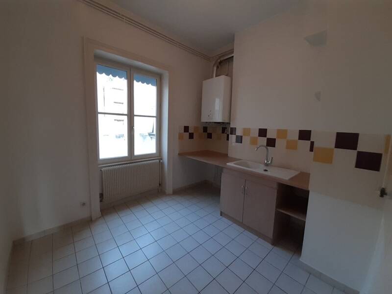 Maison à louer, 82m², LYON 1ER
