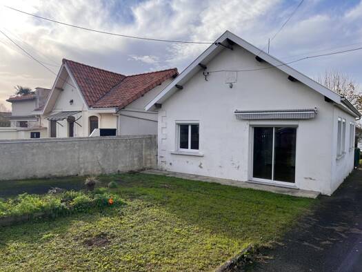 Maison à louer 865 € 3 pièces 2 chambres 67,6 m² L'Isle-d'Espagnac 16340