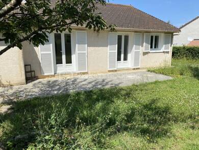 Maison de plain-pied à vendre 310 000 € 4 pièces 3 chambres 90,1 m² 357 m² de terrain Saintry-sur-Seine 91250