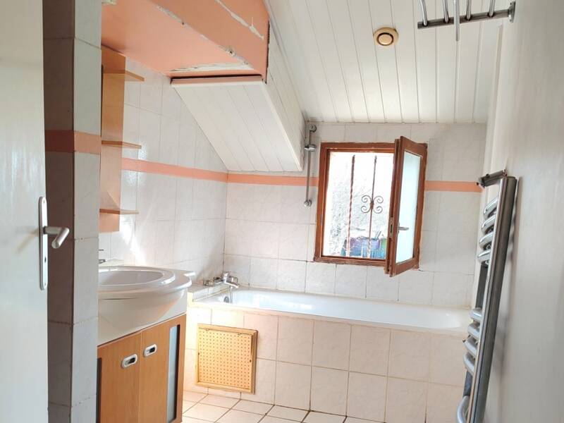 Maison à vendre, 78m², SIGOGNE