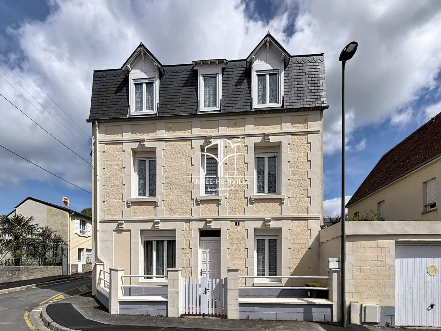 Maison à vendre, 103m², TROUVILLE SUR MER
