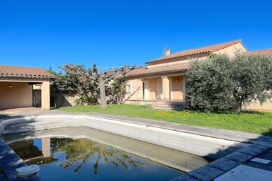 Villa à vendre 590 000 € 6 pièces 3 chambres 123 m² 573 m² de terrain Ceinture-Centre Ville Saint-Rémy-de-Provence 13210