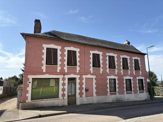 Maison à vendre 162 000 € 5 pièces 3 chambres 138 m² 796 m² de terrain Les Hogues 27910