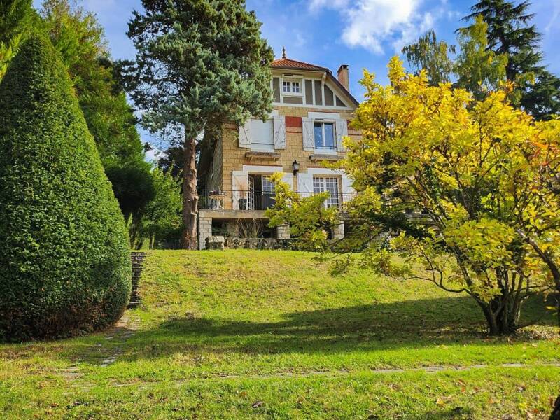 Maison à vendre, 212m², NESLES LA VALLEE