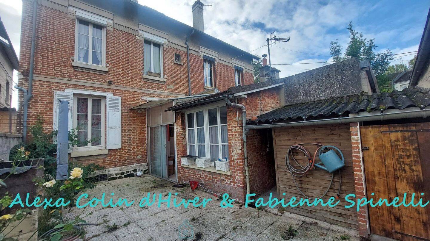 Maison à vendre, 115m², VAILLY SUR AISNE