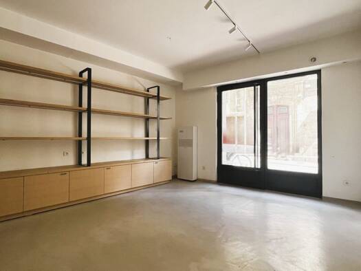 Local commercial à vendre 113 400 € 25 m² de surface de vente Comédie Montpellier 34000