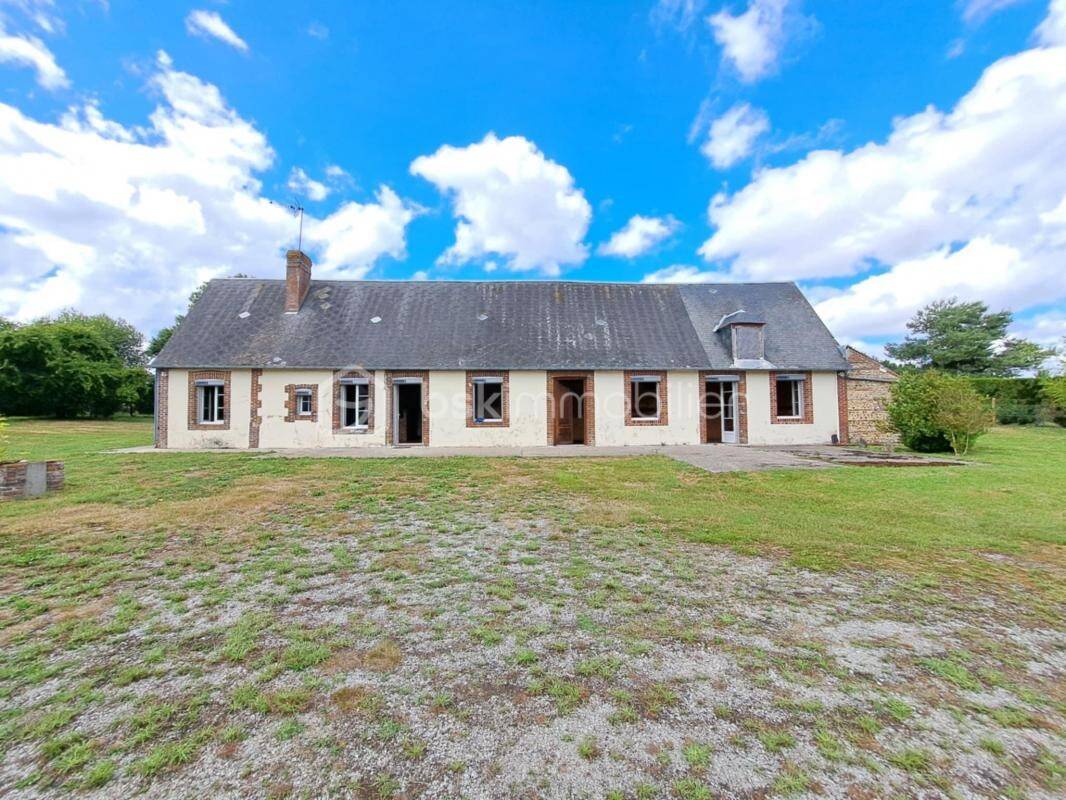 Maison à vendre, 101m², SAINT SYMPHORIEN DES BRUYERES