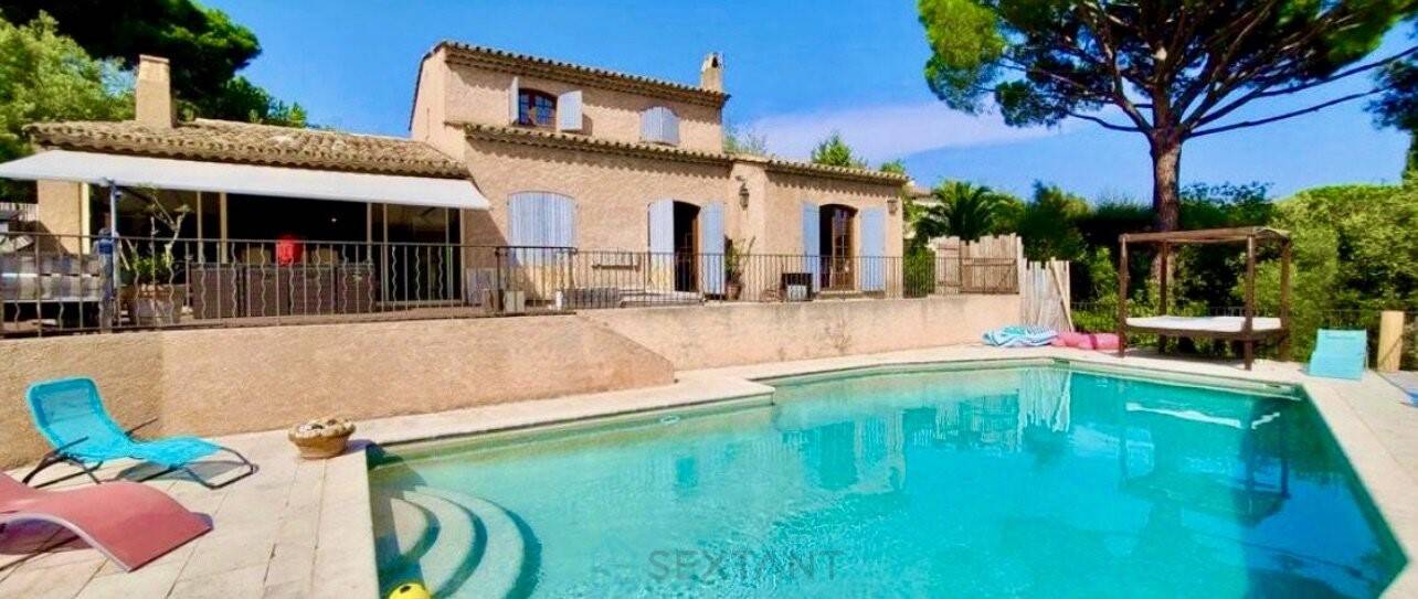 Maison à vendre, 270m², GRIMAUD
