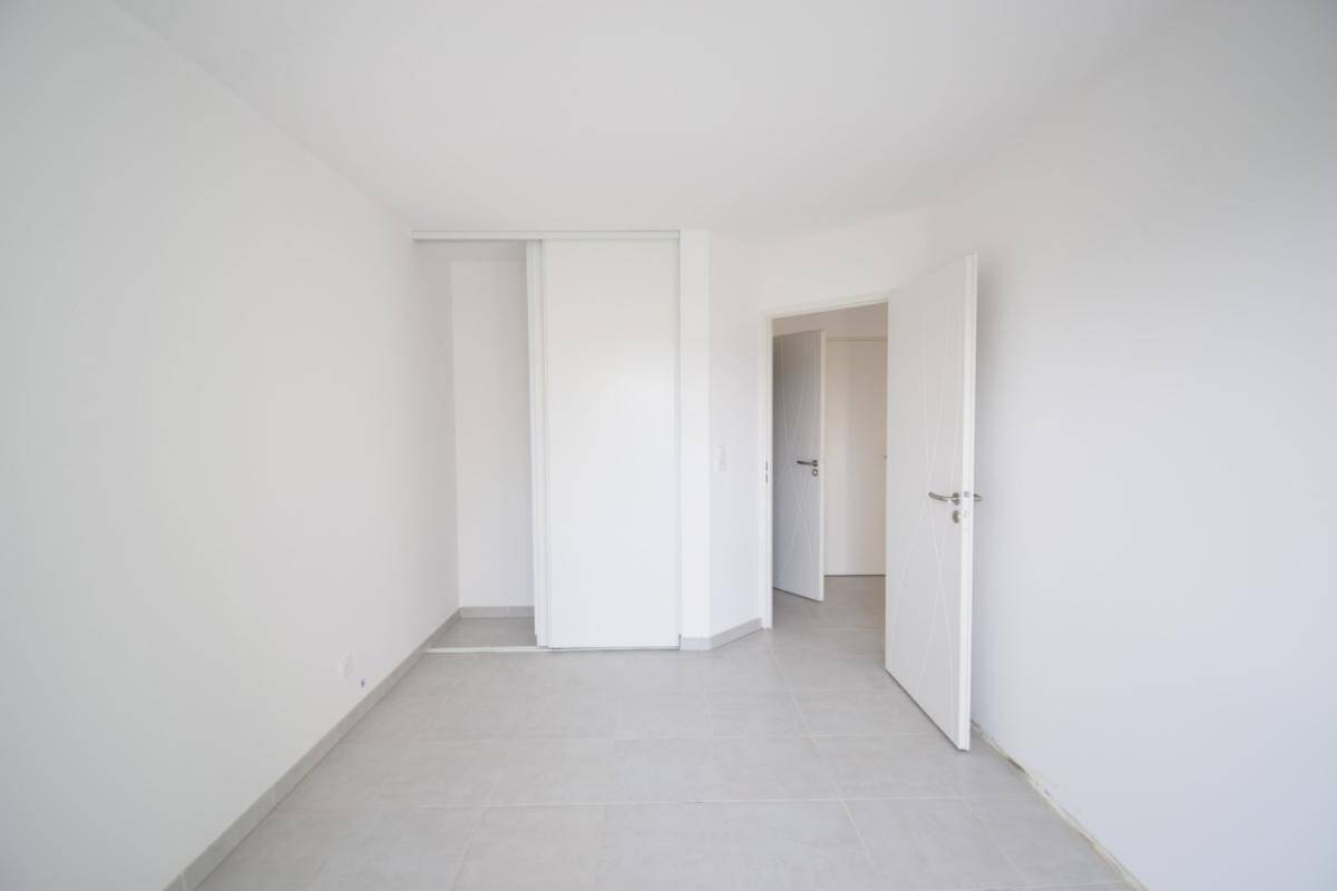 Maison à louer, 58m², HYERES