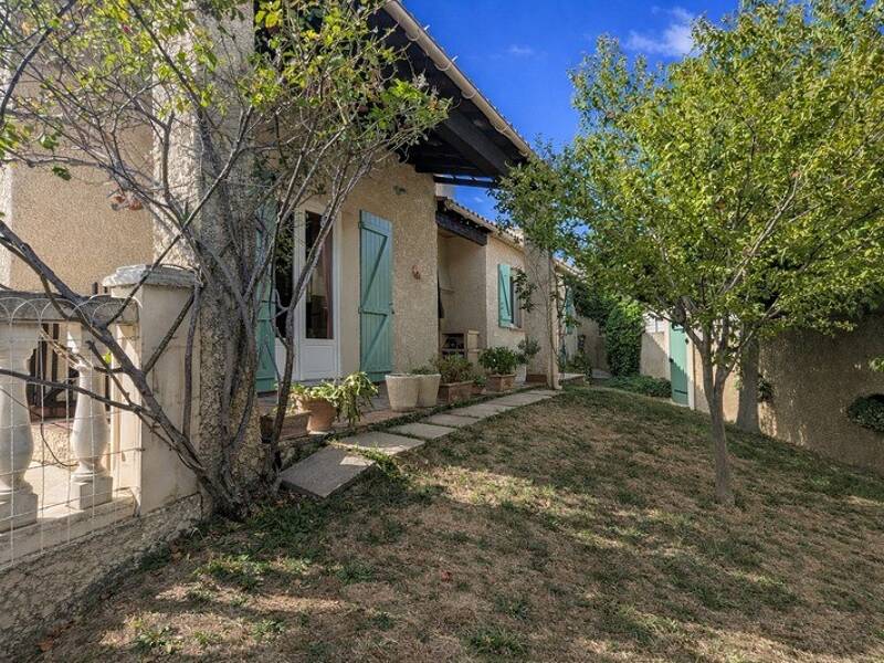 Maison à vendre, 165m², EYGUIERES