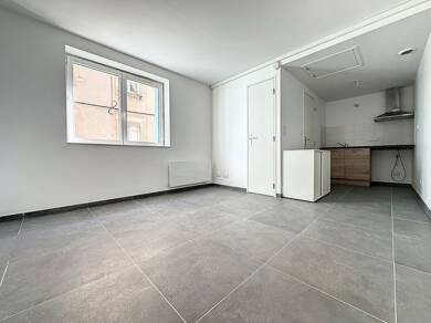 Appartement à louer 515 € 1 pièce 20 m² Étage 1/3 Bourgoin Jallieu 38300
