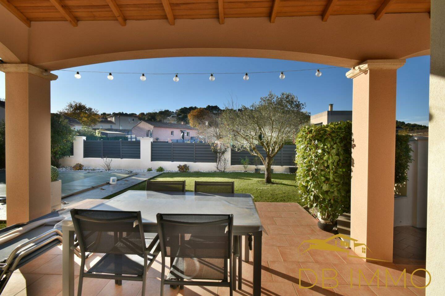 Maison à vendre, 110m², SAINT LAURENT DES ARBRES
