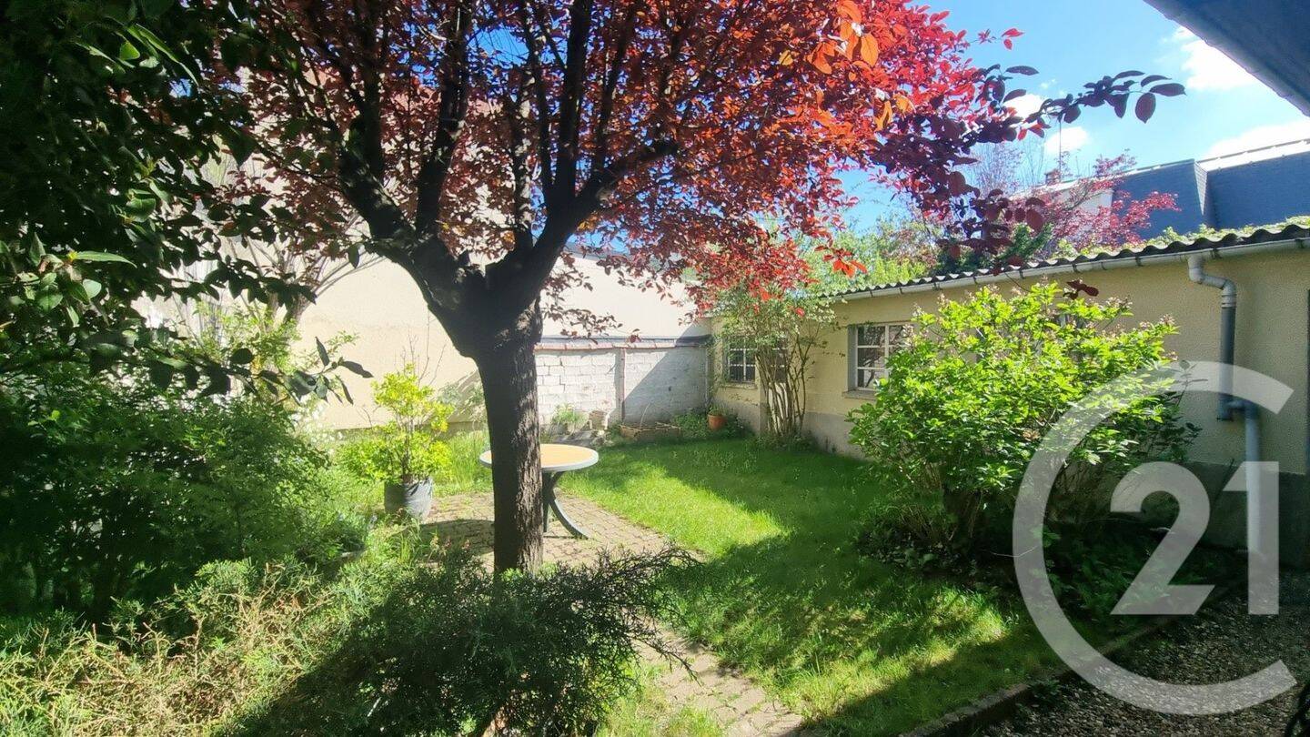 Maison à vendre, 90m², SAINT MAUR DES FOSSES