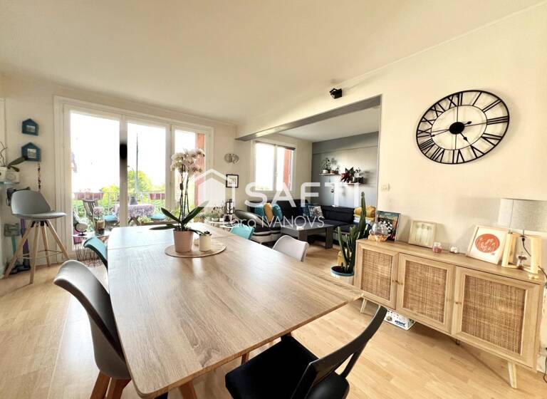 Appartement à vendre 385 000 € 4 pièces 2<br/>chambres 67 m²<br/>superficie 2/4<br/>étage Le Vieux-Saint-Maur Saint-Maur-des-Fosses 94100