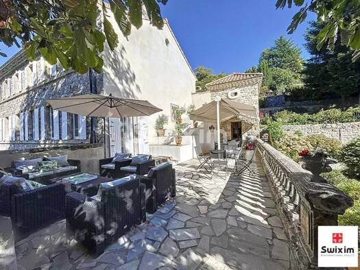 Maison à vendre 460 000 € 12 pièces 7 chambres 340 m² Burzet 07450
