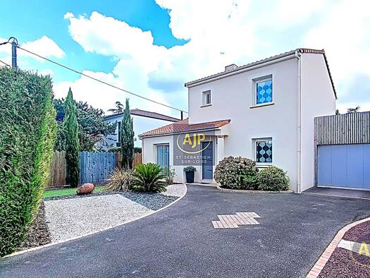 Maison à vendre 429 270 € 5 pièces 3 chambres 112,49 m² 666 m² de terrain Joliverie Saint-Sébastien-sur-Loire 44230