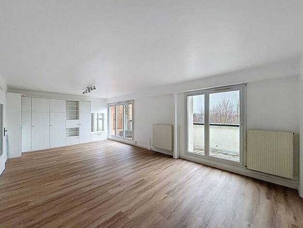 Appartement à vendre 220 000 € 3 pièces 2 chambres 85 m² Étage 3/3 La Forêt Montgeron 91230