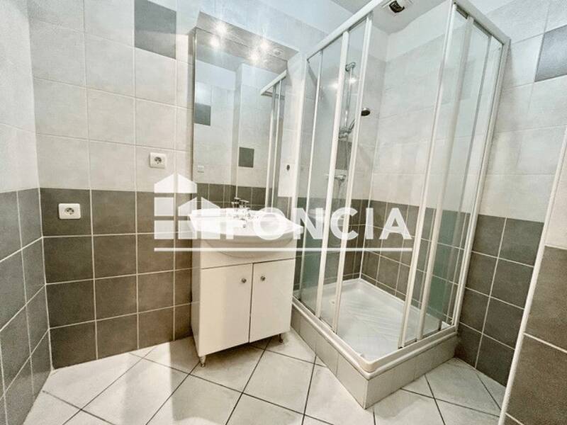 Maison à louer, 48m², LYON 8E