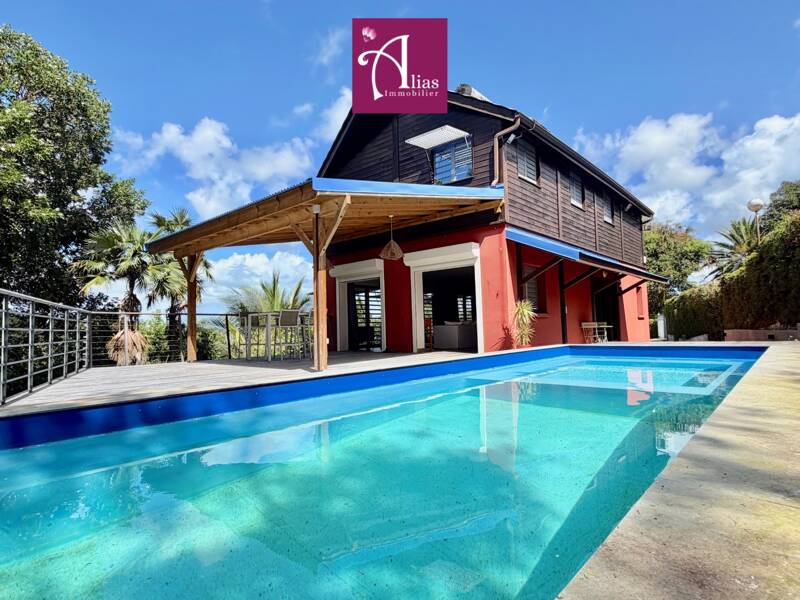 Maison à vendre, 204m², LES ABYMES