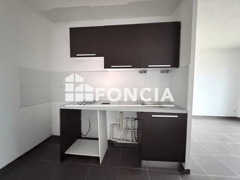 Maison à louer, 42m², SORGUES