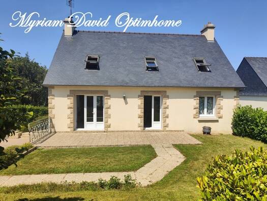 Maison à vendre 164 000 € 5 pièces 4 chambres 112 m² 1 005 m² de terrain Rostrenen 22110