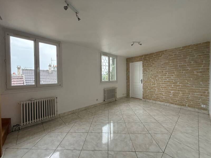 Maison à louer, 50m², LA QUEUE EN BRIE