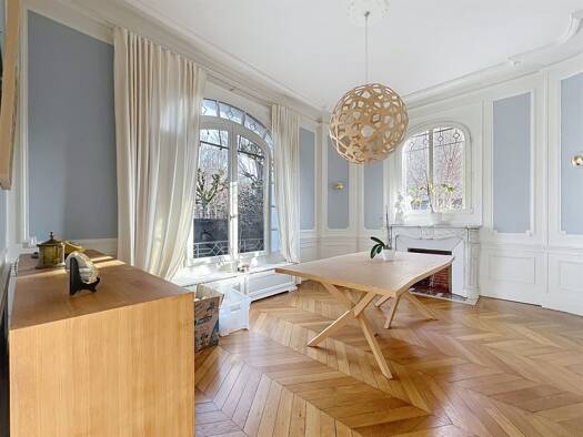 Maison à vendre 661 000 € 9 pièces 5 chambres 282 m² Centre-Léon Bourgeois Châlons-en-Champagne 51000