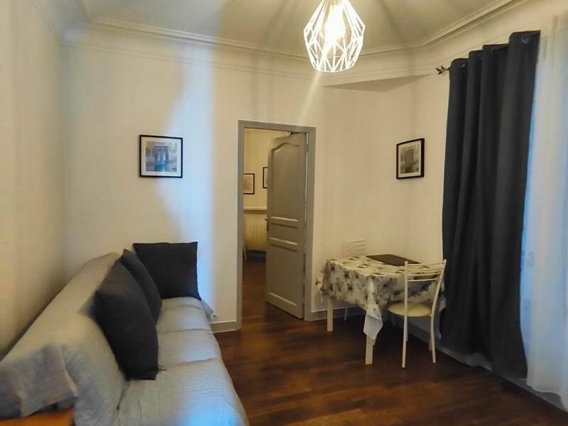 Maison à louer, 40m², PARIS 18E