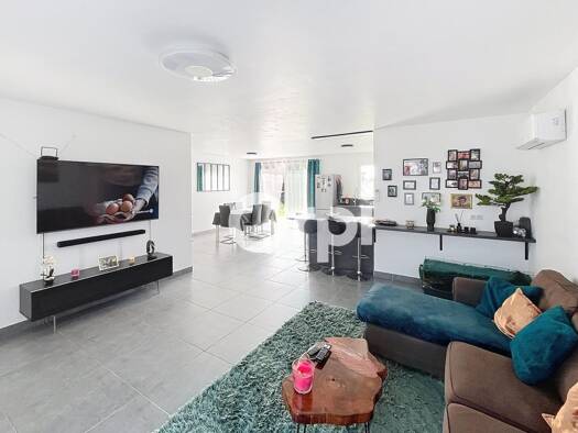 Villa à vendre 252 688 € 5 pièces 3 chambres 96 m² 1 167 m² de terrain Boulazac Isle Manoire 24750