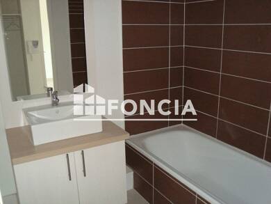 Appartement à louer 540 € 2 pièces 1 chambre 36,9 m² Dernier étage, Étage 1/1 Saint-Jory 31790