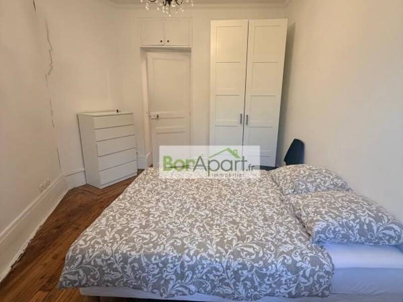 Maison à louer, 35m², PARIS 18E