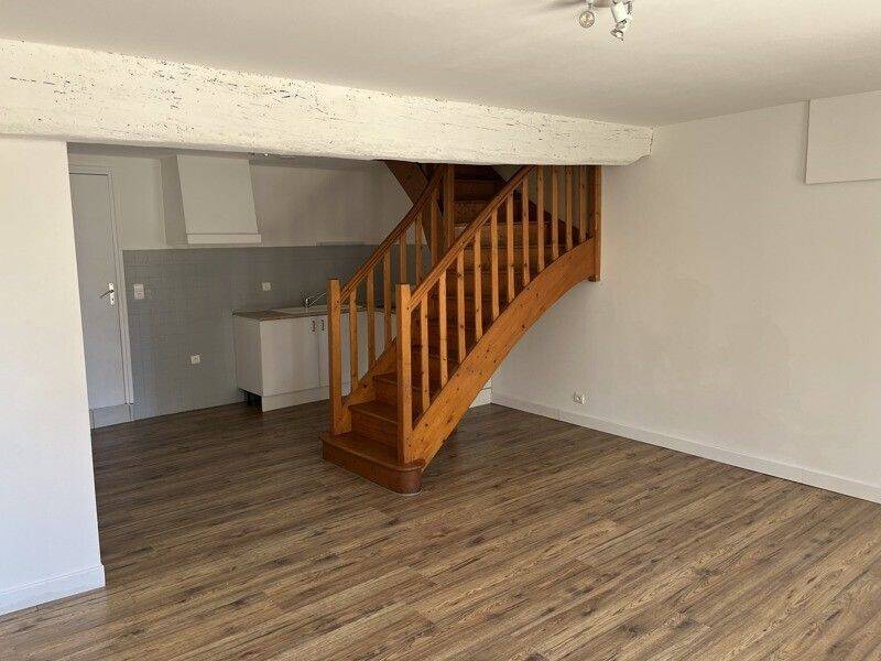 Maison à louer, 88m², MANOT