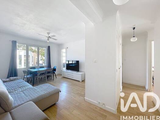 Appartement à vendre 194 000 € 3 pièces 2 chambres 54,03 m² 1er étage Village Saint-Mandrier-sur-Mer 83430