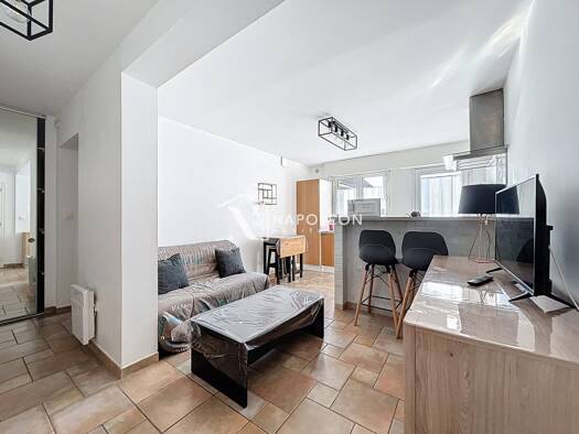 Appartement à louer 725 € 2 pièces 1 chambre 41,1 m² RDC Quérénaing 59269