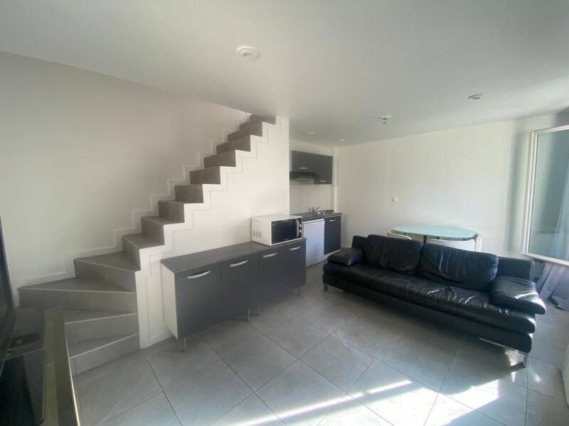 Maison à louer, 60m², SAINT MAUR DES FOSSES