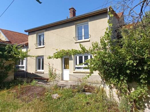 Maison à vendre 60 000 € 5 pièces 2 chambres 122 m² 1 130 m² de terrain Pont-la-Ville 52120