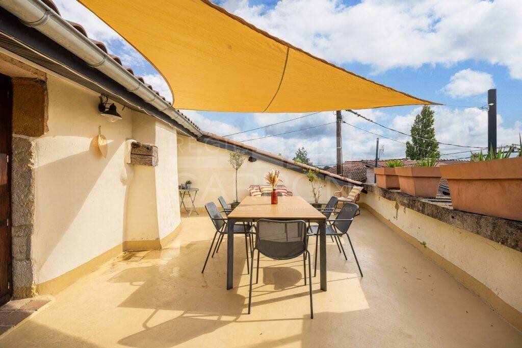 Maison à vendre, 219m², FONTAINES SAINT MARTIN