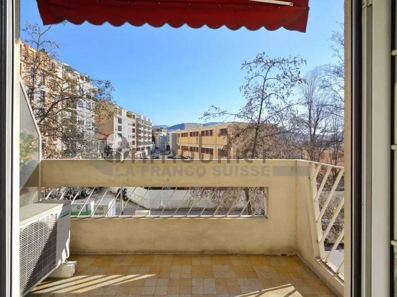 Maison à louer, 42m², NICE