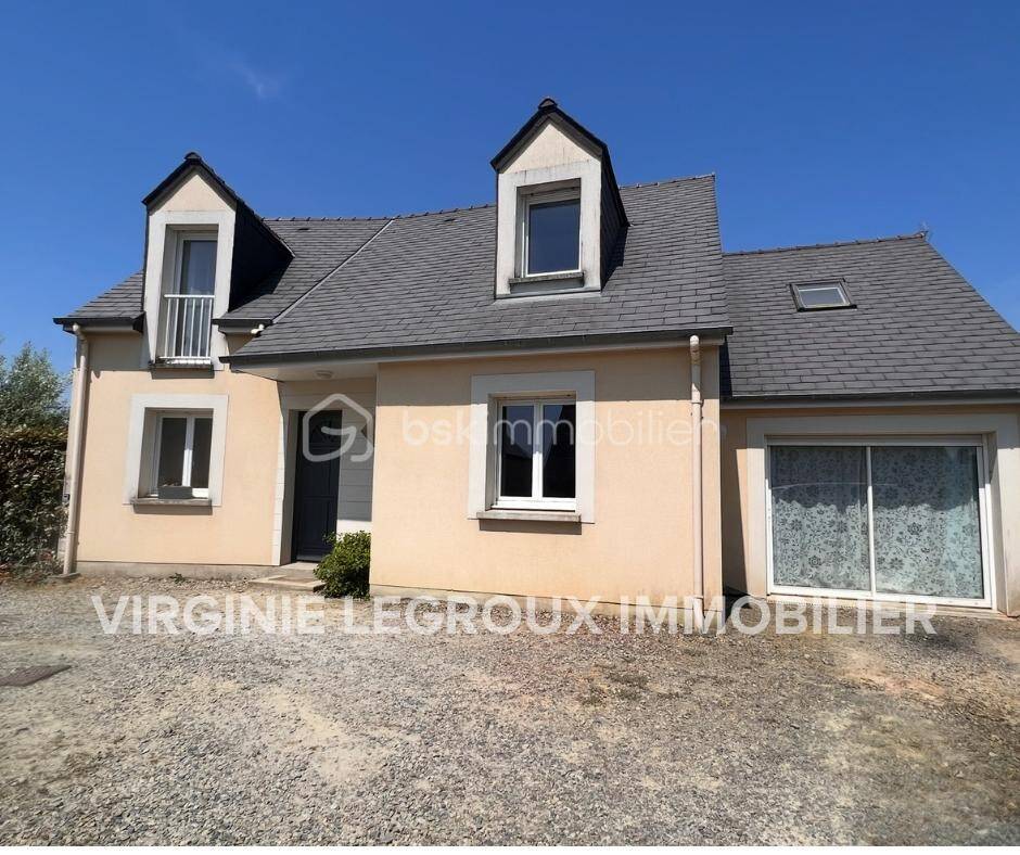 Maison à vendre, 116m², SAINT PIERRE LA COUR