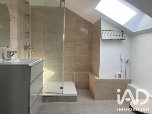 Duplex à vendre 190 000 € 4 pièces 3 chambres 88,09 m² Étage 3/3 Cigogne Orléans 45100