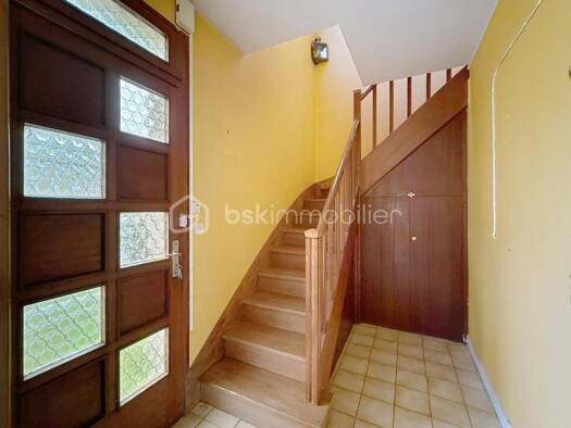 Maison à vendre 184 000 € 8 pièces 5 chambres 194 m² 679 m² de terrain Sud et Bourg Guer 56380