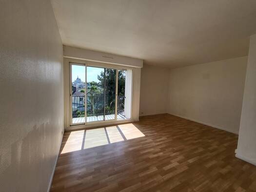 Appartement à vendre 85 000 € 1 pièce 35,92 m² Étage 3/3 Sainte Cécile Le Havre 76610