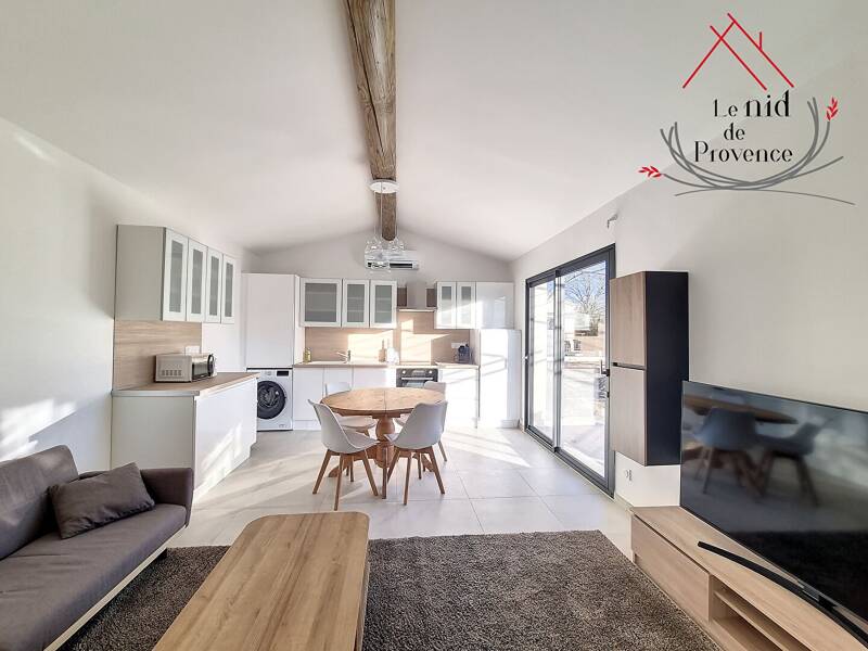 Maison à louer, 37m², PERNES LES FONTAINES