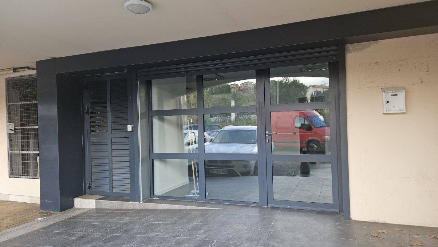 Maison à louer, 77m², AJACCIO