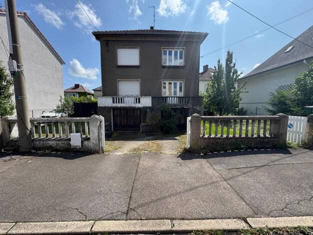 Maison à vendre 154 000 € 3 pièces 2 chambres 80 m² 222 m² de terrain Milliaire-Prés de Saint Pierre Thionville 57100